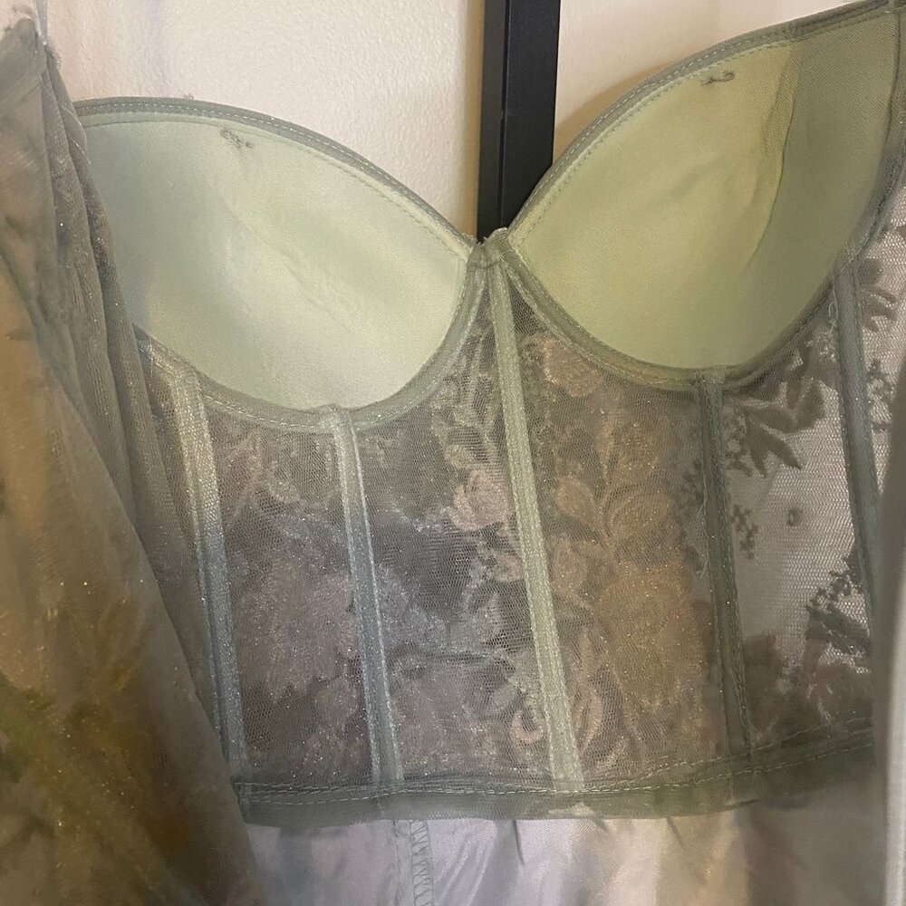 Dillard's GB Bow Strap Sweetheart Neck Corset Bodice Floral Slit Hem Dress - Picture 8 of 10